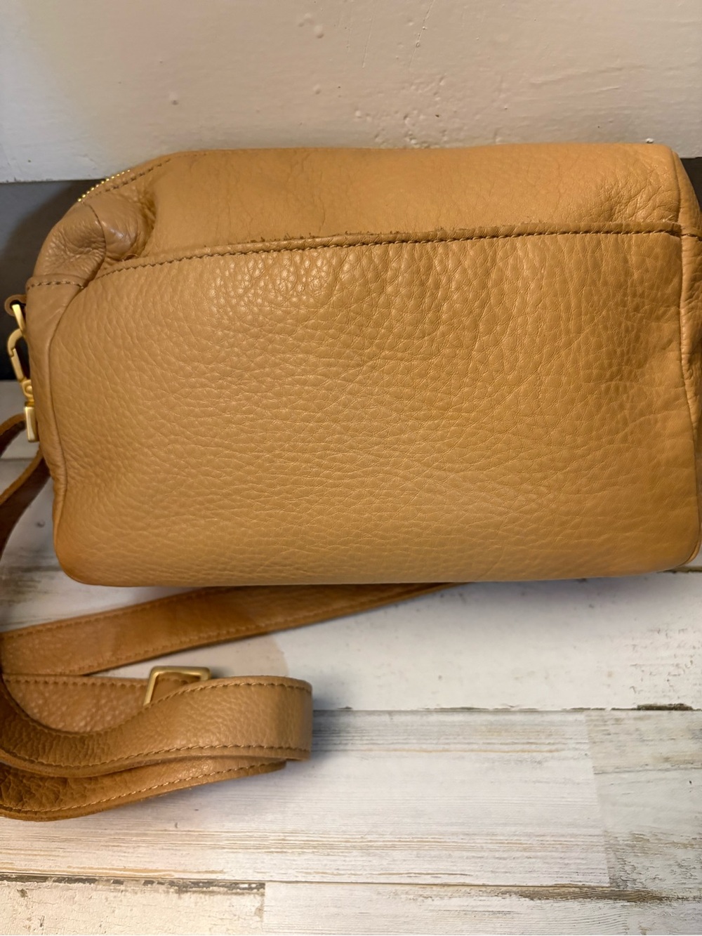 Hammitt Evan Small Crossbody-Toast Tan Leather Brushed Gold Rivets-Pristine - Picture 5 of 16